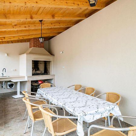 Nice Apartment In Dubrovnik With Kitchen Eksteriør bilde