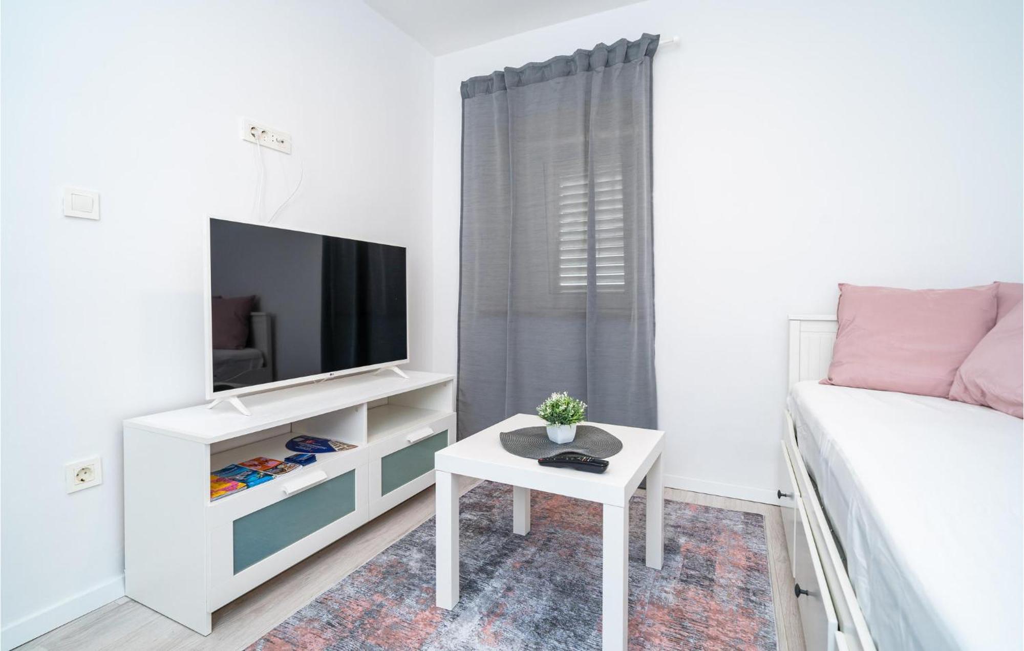 Nice Apartment In Dubrovnik With Kitchen Eksteriør bilde
