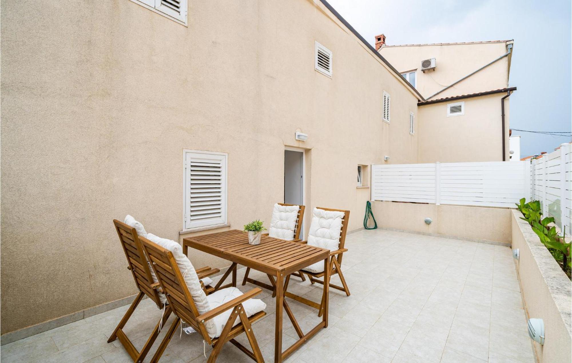 Nice Apartment In Dubrovnik With Kitchen Eksteriør bilde