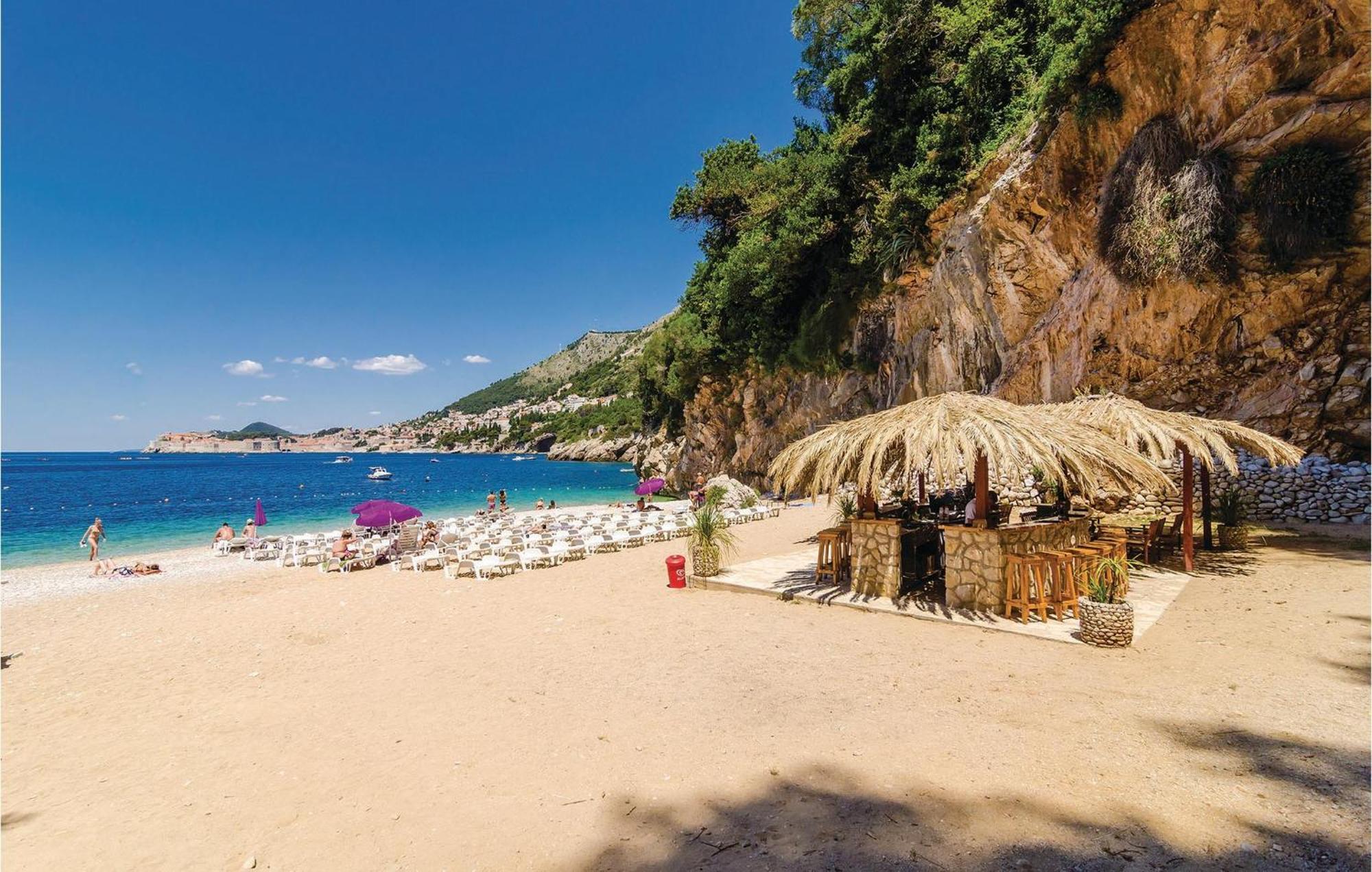 Nice Apartment In Dubrovnik With Kitchen Eksteriør bilde